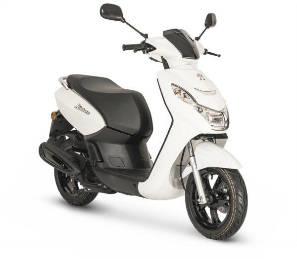 Peugeot Kisbee 4T STD skootteri E5 valkoinen