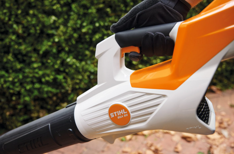 Stihl BGA 50 Akkulehtipuhallin paketti